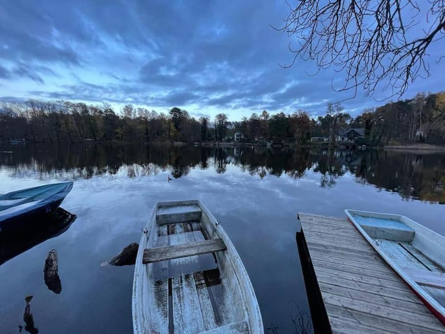 Modernes Ferienhaus Mit 3 Schlafzimmern In Der Naehe Vom Scharmuetzelsee Wendisch Rietz Exterior foto